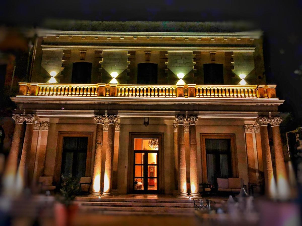 Dimora Charleston Lecce Parcheggio Privato In Loco Gratis Bed & Breakfast Екстериор снимка