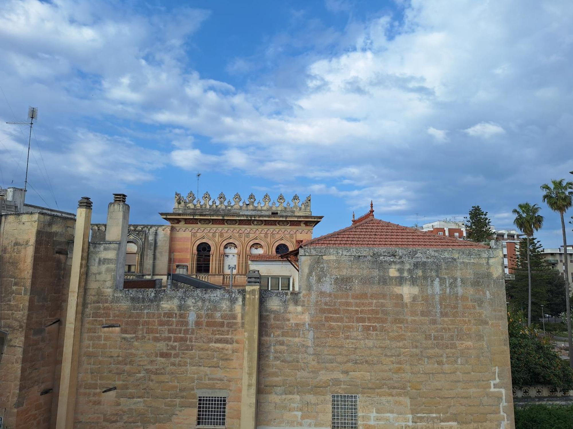 Dimora Charleston Lecce Parcheggio Privato In Loco Gratis Bed & Breakfast Стая снимка
